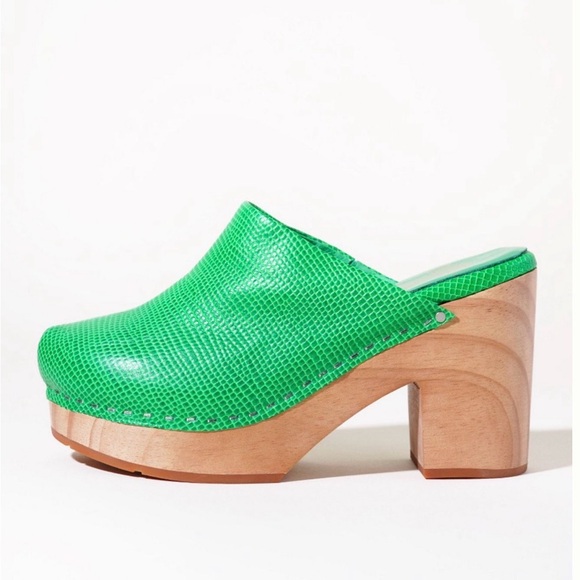 Charlotte Stone Shoes - Charlotte Stone Marlo Clogs in Hot Mint Green Embossed Leather